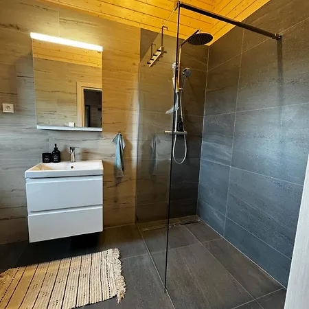 Zrub Lipa, Tatry, Krb A Sukromie Villa Mengusovce